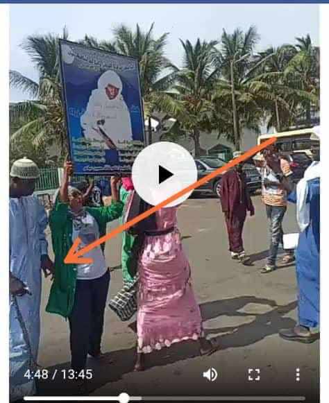 Arrêt sur images: Il profite de la venue de Cheikh Mahi Niasse pour voler le téléphone d'une dame