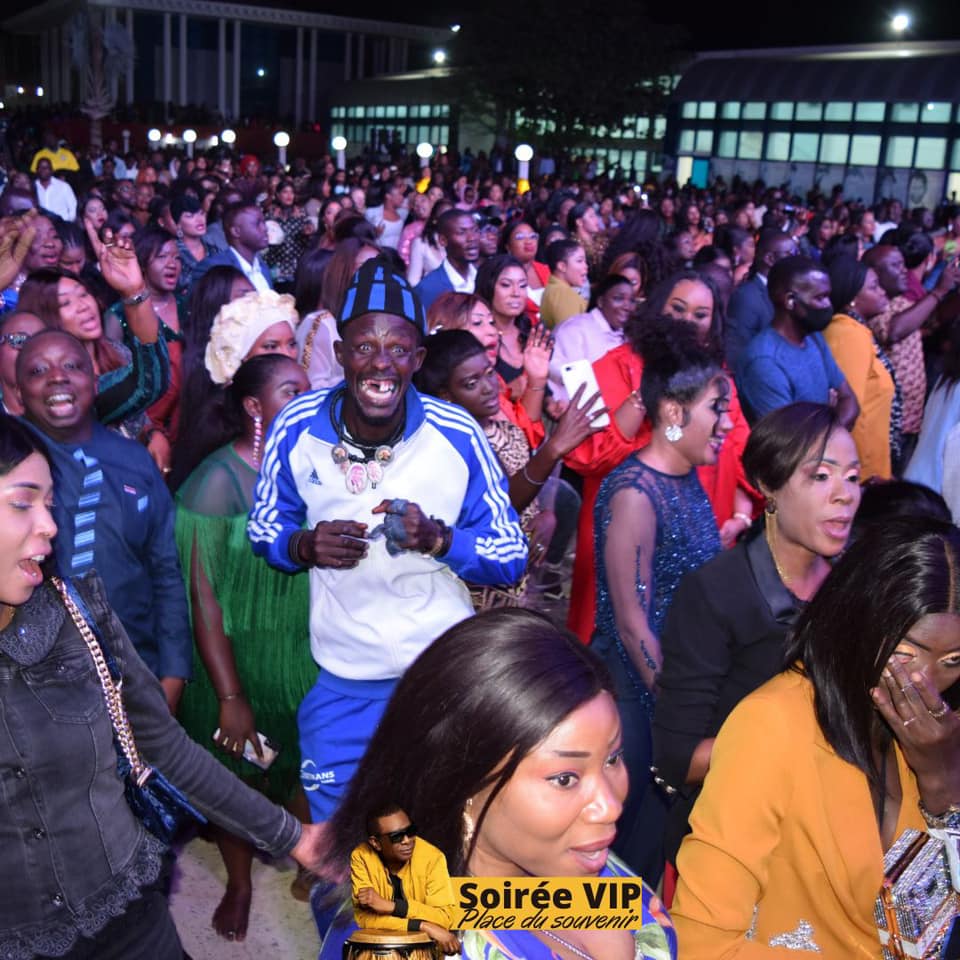 People: Des personnalités à la Place du Souvenir avec Youssou Ndour (Photos)