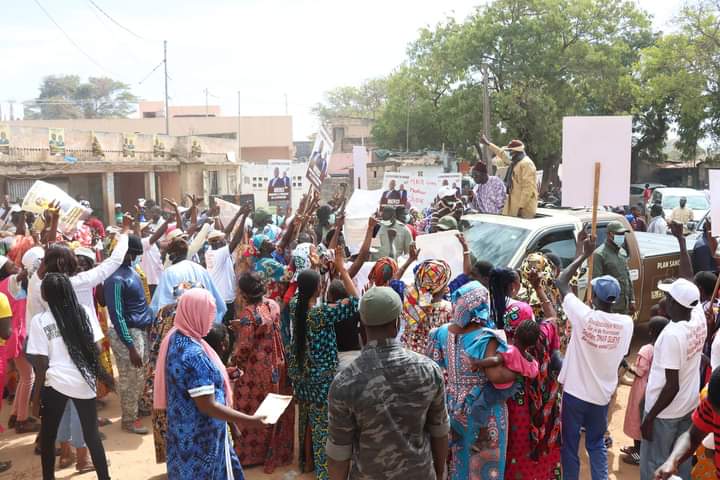 Ouverture des élections locales: Oumar Guèye accueilli comme un héros à Kounoune