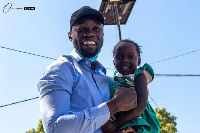 Images en marge de la campagne: Des enfants « battent campagne» pour Sonko