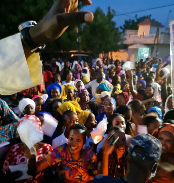 Locales à Darou Mousty : Serigne Djily Mbacké et Thierno Lo soulèvent une foule impressionnante