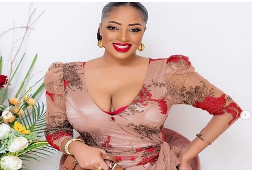 Photos: Le “pathial” de la charmante Betty affole la toile