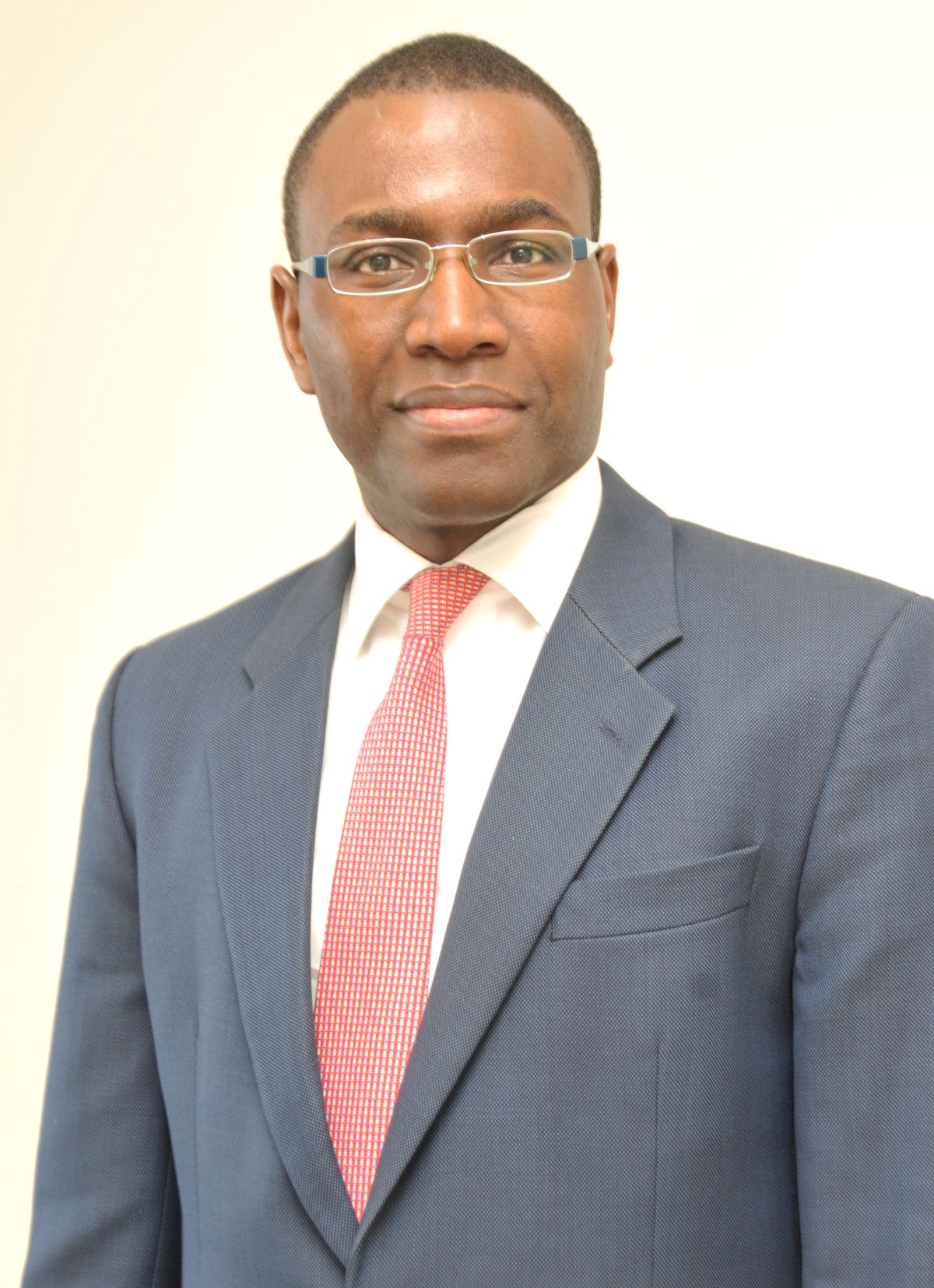 Yeumbeul Sud: Le ministre Amadou Hott gagne largement dans son bureau de vote et dans tout le centre Ababacar Sy