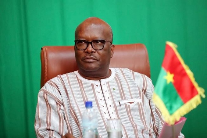 Burkina : le Président Marc Kaboré entre les mains des militaires, la CEDEAO condamne cet acte et demande le retour aux casernes