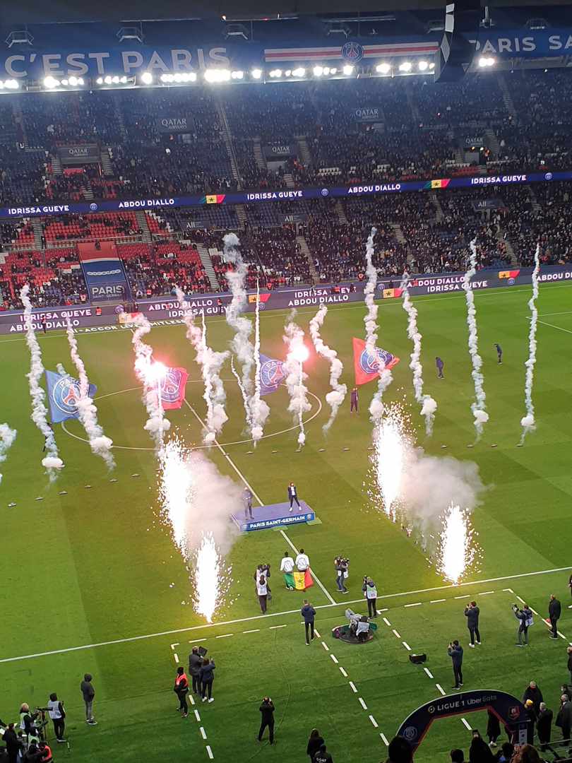 Vainqueurs de la CAN: Abdou Diallo et Idrissa Gana Guèye, fêtés par Paris (photos et vidéo)