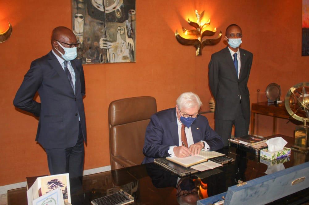 Pose de la première pierre de l'institut culturel allemand : Le Sénégal et l'Allemagne consolident leur relation culturelle Pose de la première pierre de l'institut culturel allemand : Le Sénégal et l'Allemagne consolident leur relation culturelle