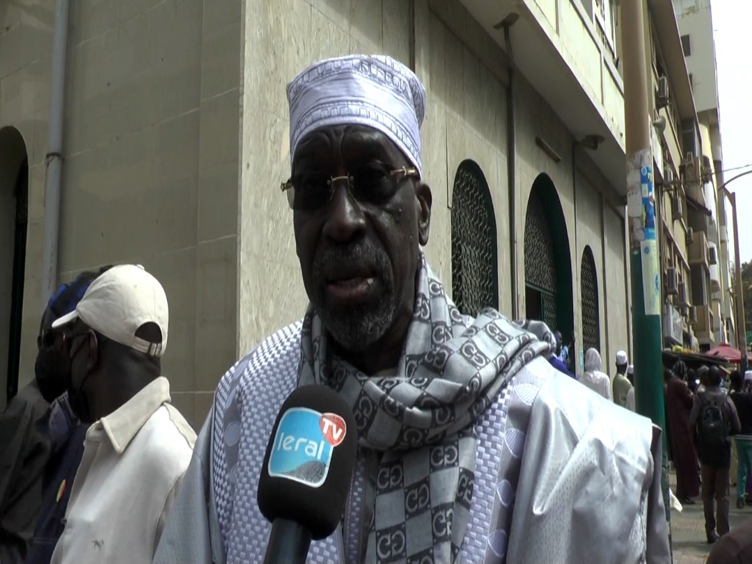 Prière mortuaire: Une foule immense pour accompagner El Hadji Malick Sy Souris à sa dernière demeure (Images)