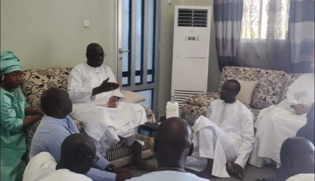 Magal Kazou Rajab- Ousmane Sonko reçu à Touba par Serigne Cheikhouna Mbacké