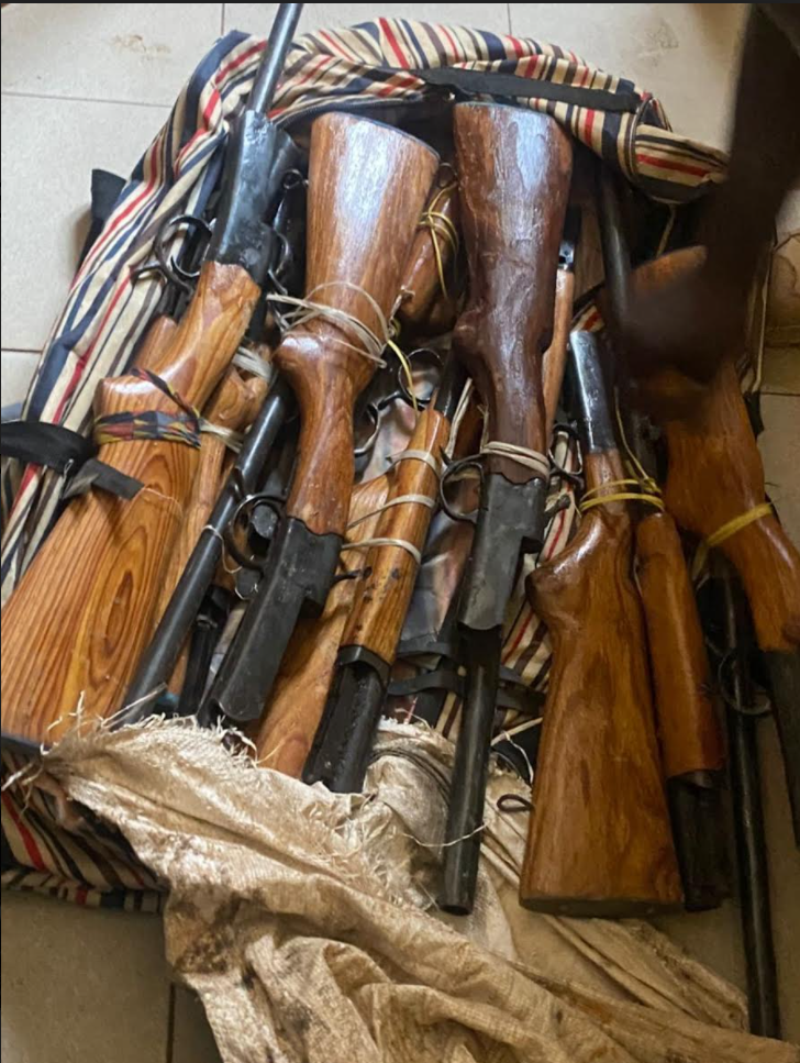 Criminalité faunique: 9 fusils de calibre 12 et une peau de léopard, saisis à Kolda