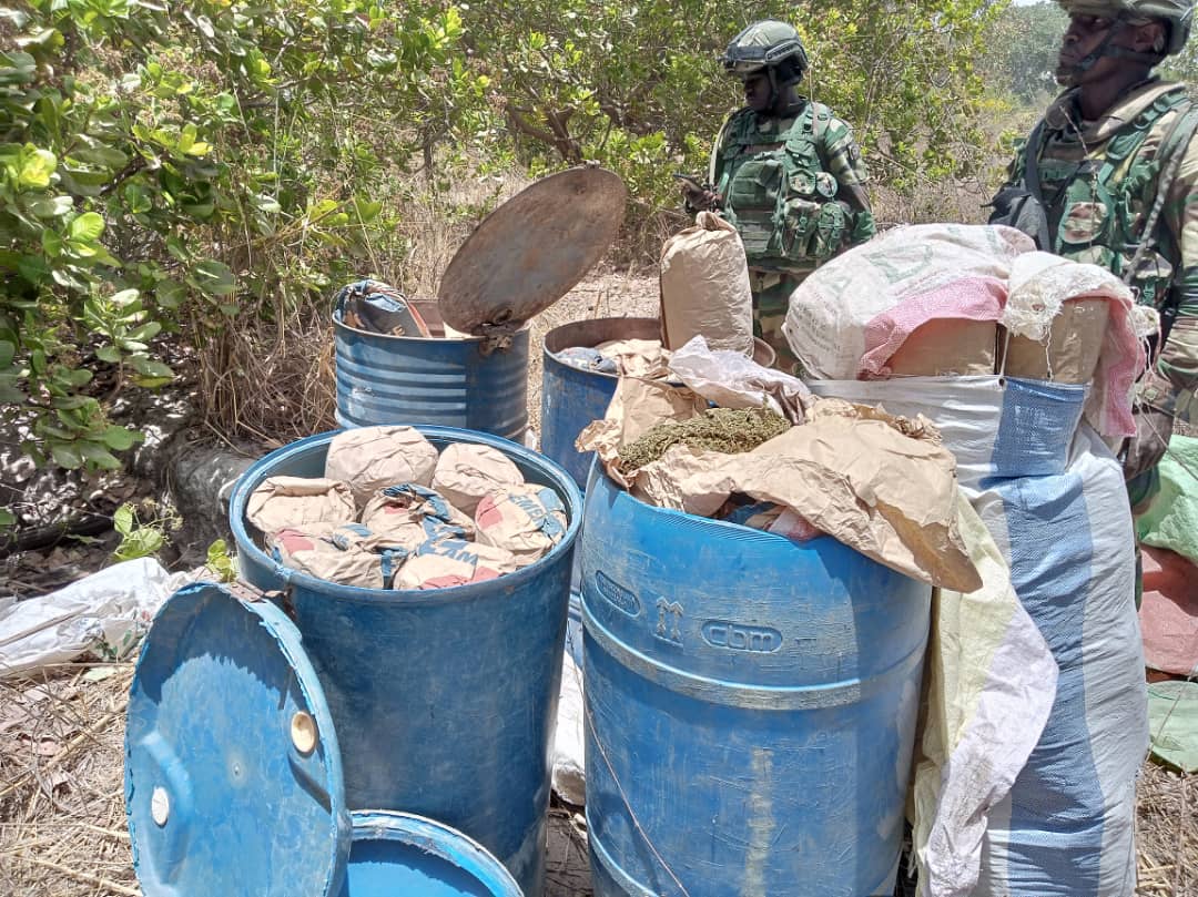 Djoundji, Elol, Guinea Djadioubé, Massaran: ces villages cartels démantelés par l'Armée, incroyables découvertes Djoundji, Elol, Guinea Djadioubé, Massaran: ces villages cartels démantelés par l'Armée, incroyables découvertes
