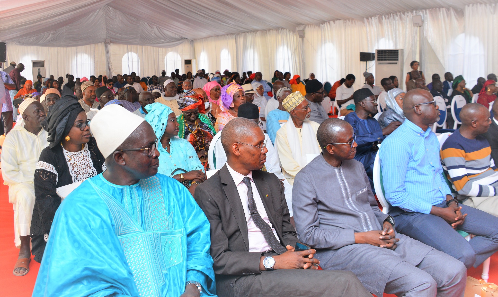 Photos / RSE : Papa Mademba Bitèye, DG de la Sénélec, offre des subventions aux enfants des collègues disparus et des cartes d'assurance aux retraités