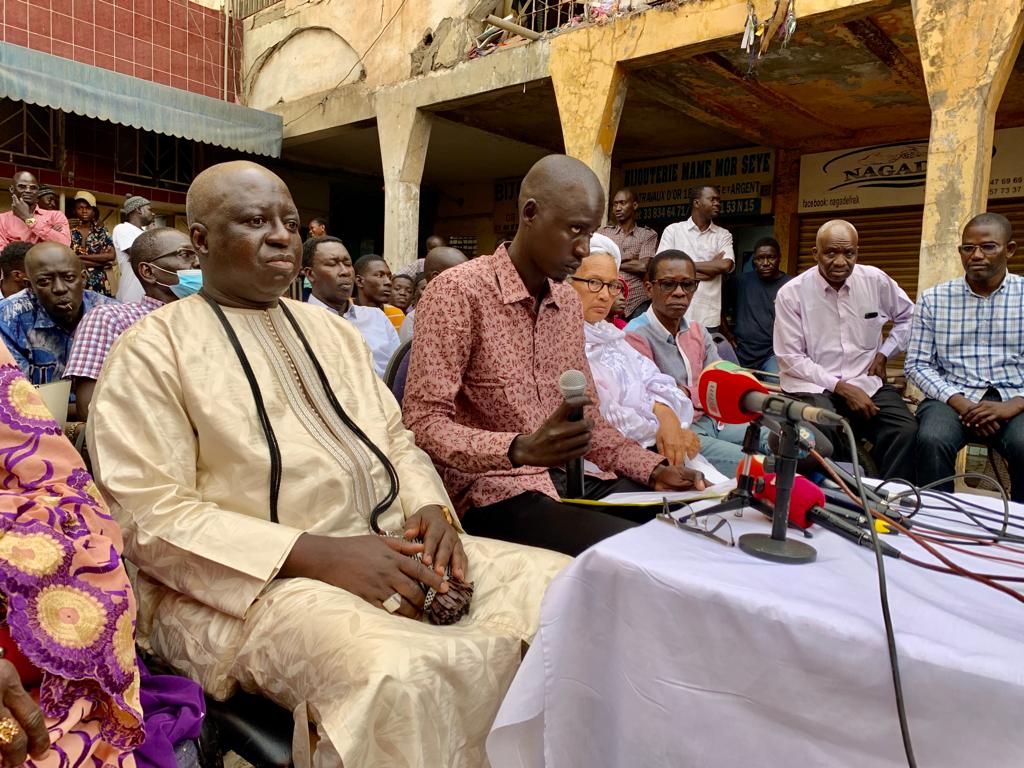 Ralliement à la mouvance présidentielle: Le mouvement GRANDS veut apporter son soutien au President Sall Ralliement à la mouvance présidentielle: Le mouvement GRANDS veut apporter son soutien au President Sall