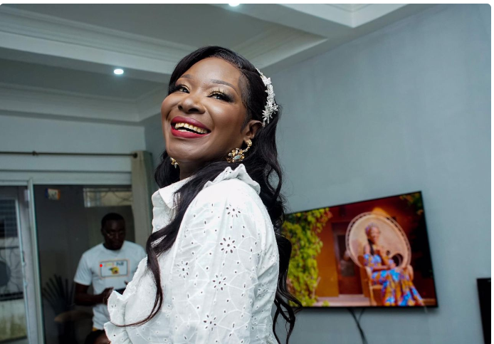 Carnet blanc : Fleur Mbaye devient l’épouse d’un célèbre Mbacké-Mbacké