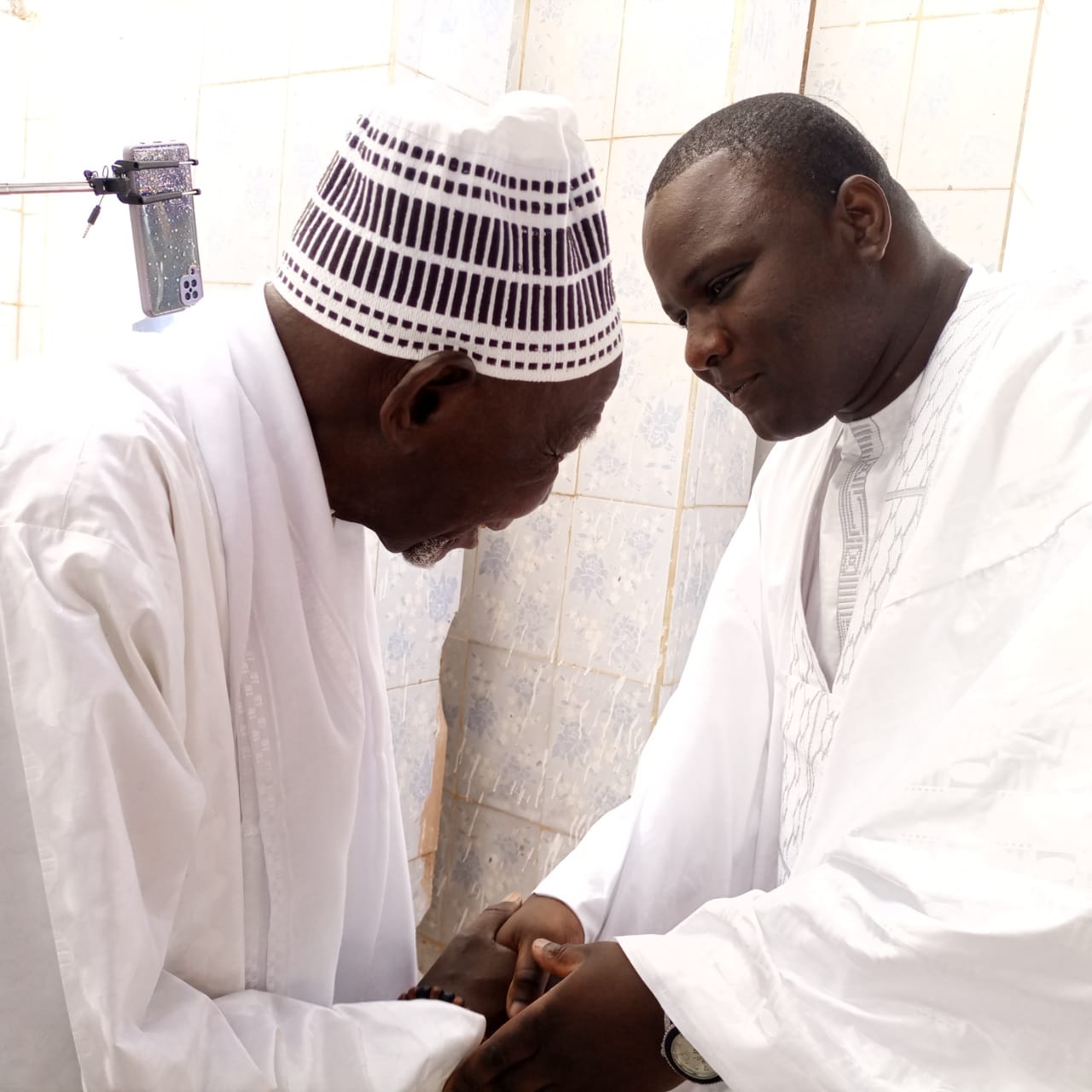 Tabaski 2022: Le pardon et les souhaits de Déthié Fall, président du PRP et mandataire de YAW Tabaski 2022: Le pardon et les souhaits de Déthié Fall, président du PRP et mandataire de YAW