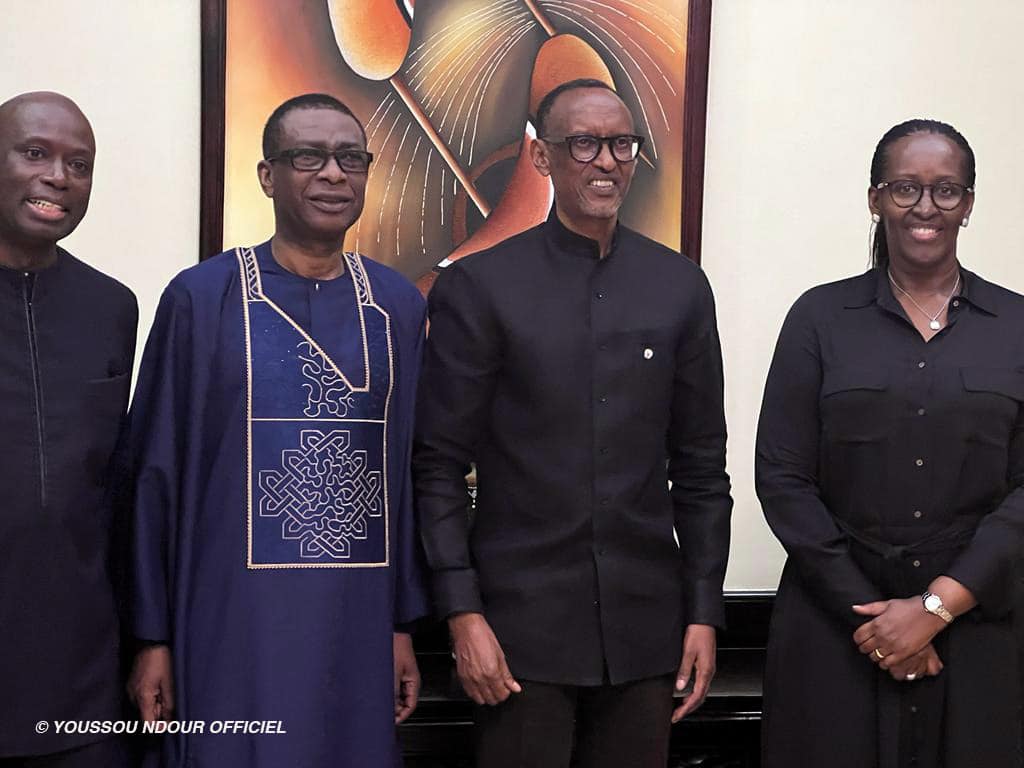 Accueilli et chaleureusement reçu par Paul Kagamé : les remerciements de Youssou Ndour