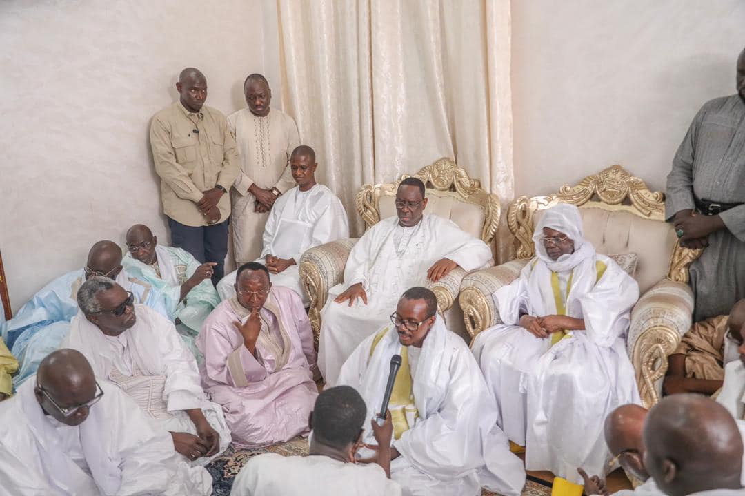Visite en prélude au Magal de Touba : Le Chef de l’Etat Macky Sall réitère son engagement à accompagner Serigne Mountakha dans sa mission