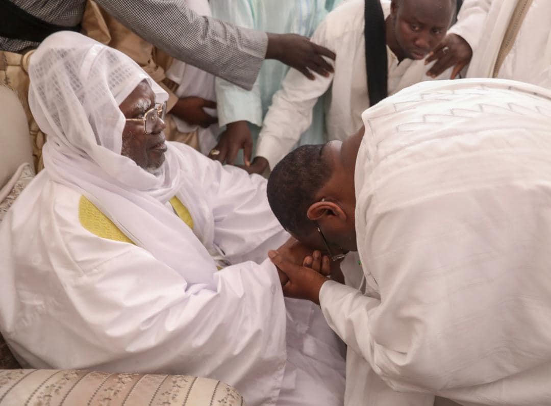Visite en prélude au Magal de Touba : Le Chef de l’Etat Macky Sall réitère son engagement à accompagner Serigne Mountakha dans sa mission