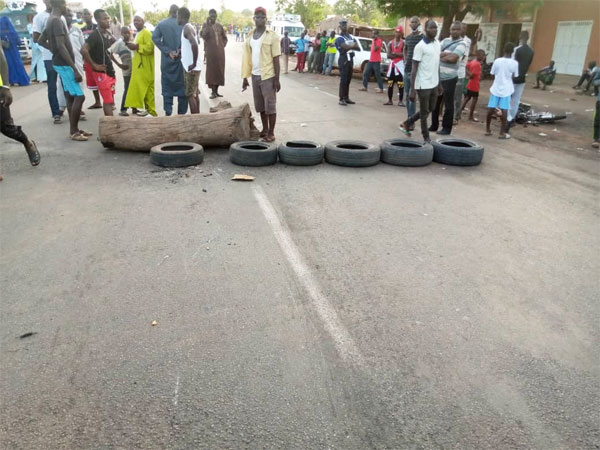 Contre les accidents: Ngath Nawlé barre la RN 1