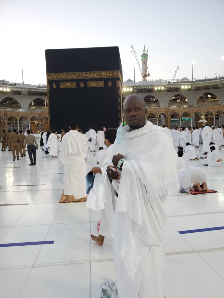 Qui pour arrêter ces amuseurs de la place publique? Par Mouhamadou Lamine Massaly (Depuis la Mecque)