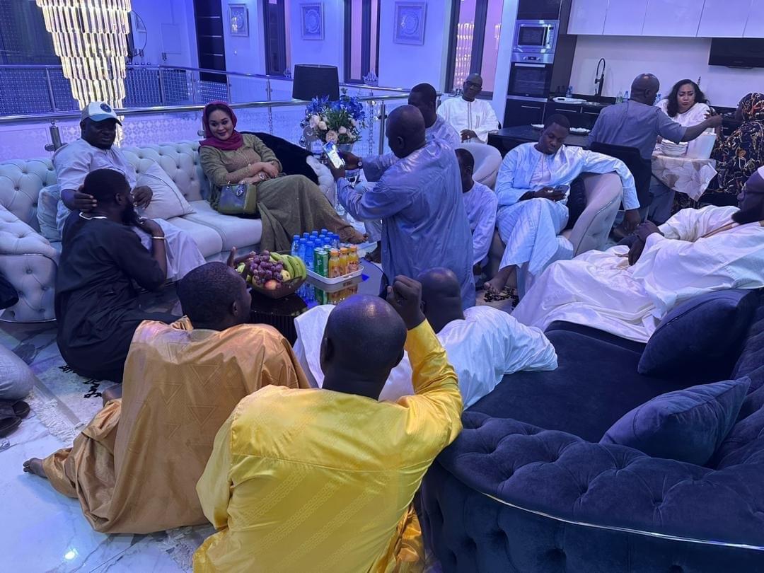 Gamou 2022: Sokhna Momy Kébé, Serigne Assane Mbacké Ateh, Serigne Djily Niang, Serigne Dame Dia, Serigne Mame Thierno, entre autres, chez Aziz Ndiaye (Photos)