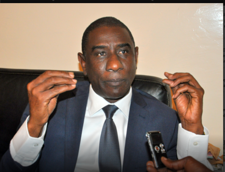 "Les indemnités des officiers principaux d'état-civil vont doubler" (Ministre)