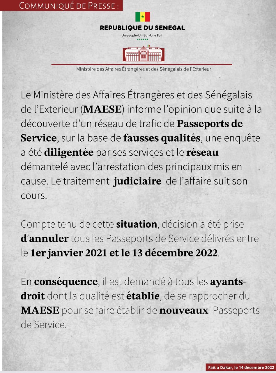 Le Ministère des Affaires Étrangères et des Sénégalais de l’Exterieur (𝐌𝐀𝐄𝐒𝐄) informe l’opinion que suite à la découverte d’un réseau de trafic de 𝐏𝐚𝐬𝐬𝐞𝐩𝐨𝐫𝐭𝐬 𝐝𝐞 𝐒𝐞𝐫𝐯𝐢𝐜𝐞...