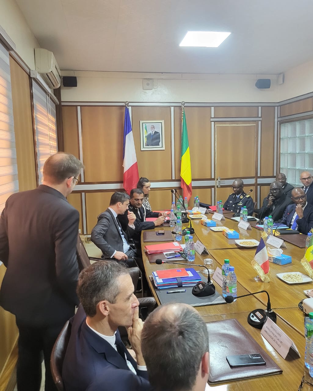 Le ministre de l’Intérieur, Antoine Diome, reçoit son homologue français, M. Gerald Darmanin (Photos)
