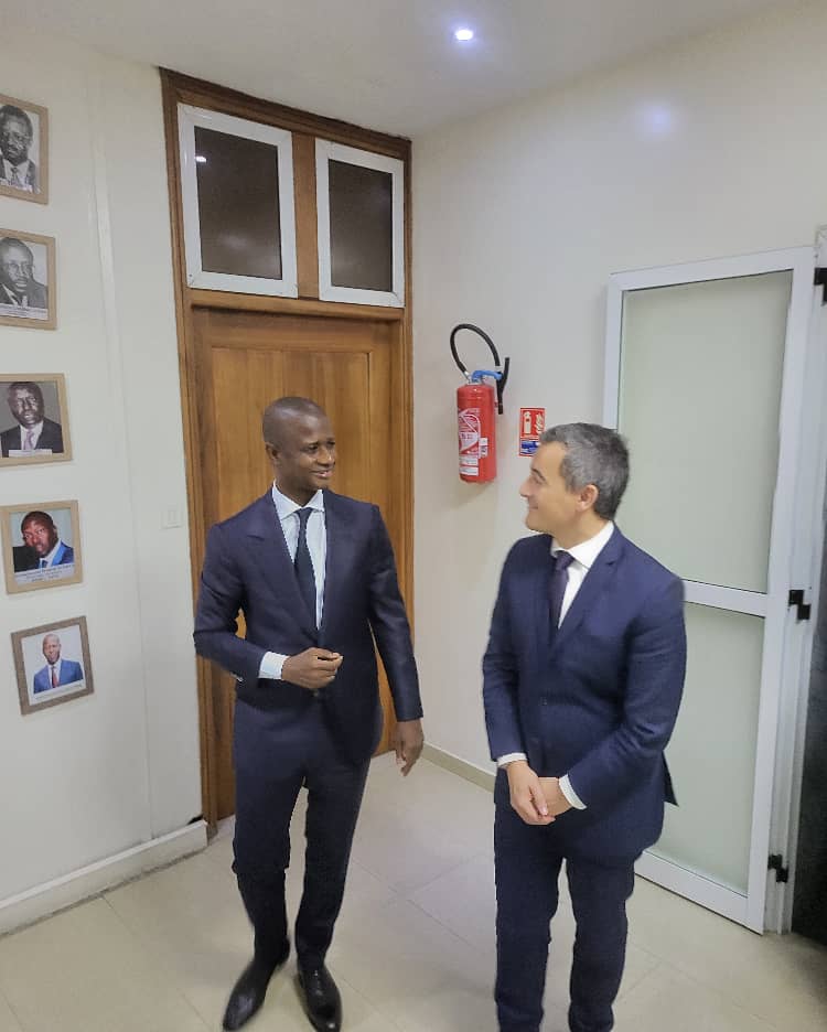 Le ministre de l’Intérieur, Antoine Diome, reçoit son homologue français, M. Gerald Darmanin (Photos)