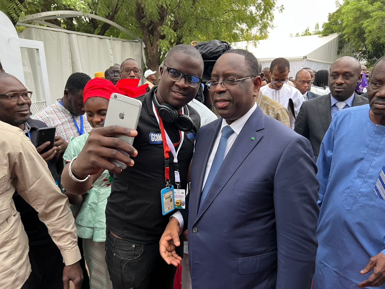 Video+Photos / Tambacounda : Le Président Macky Sall en tête-à-tête, sans protocole, avec la presse