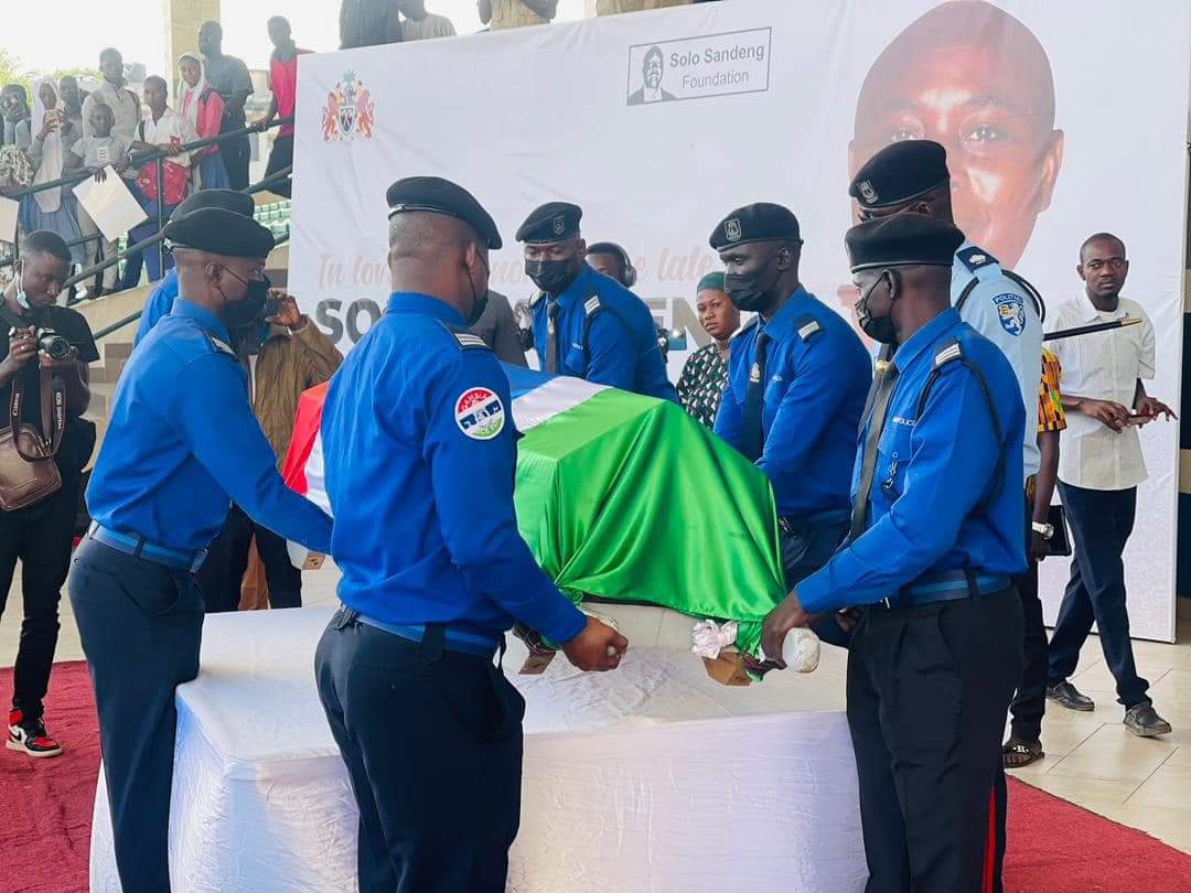 Gambie : Sept ans après sa mort, le “tombeur” de Yaya Jammeh, finalement enterré (Photos)