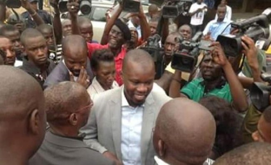 Visite du leader du Pastef aux Parcelles assainies : Ousmane Sonko crée l’ambiance, malgré lui