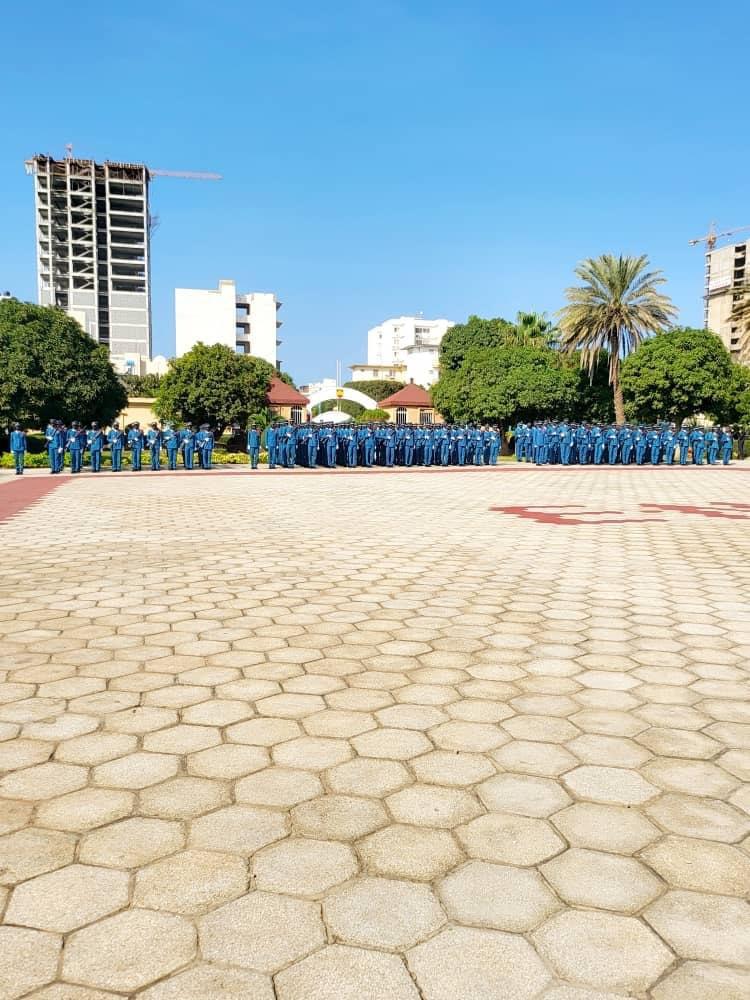 Cérémonie de sortie de la 46e promotion de la Police, présidée par le ministre de l'Intérieur, Antoine Félix Diome (Photos) Cérémonie de sortie de la 46e promotion de la Police, présidée par le ministre de l'Intérieur, Antoine Félix Diome (Photos)