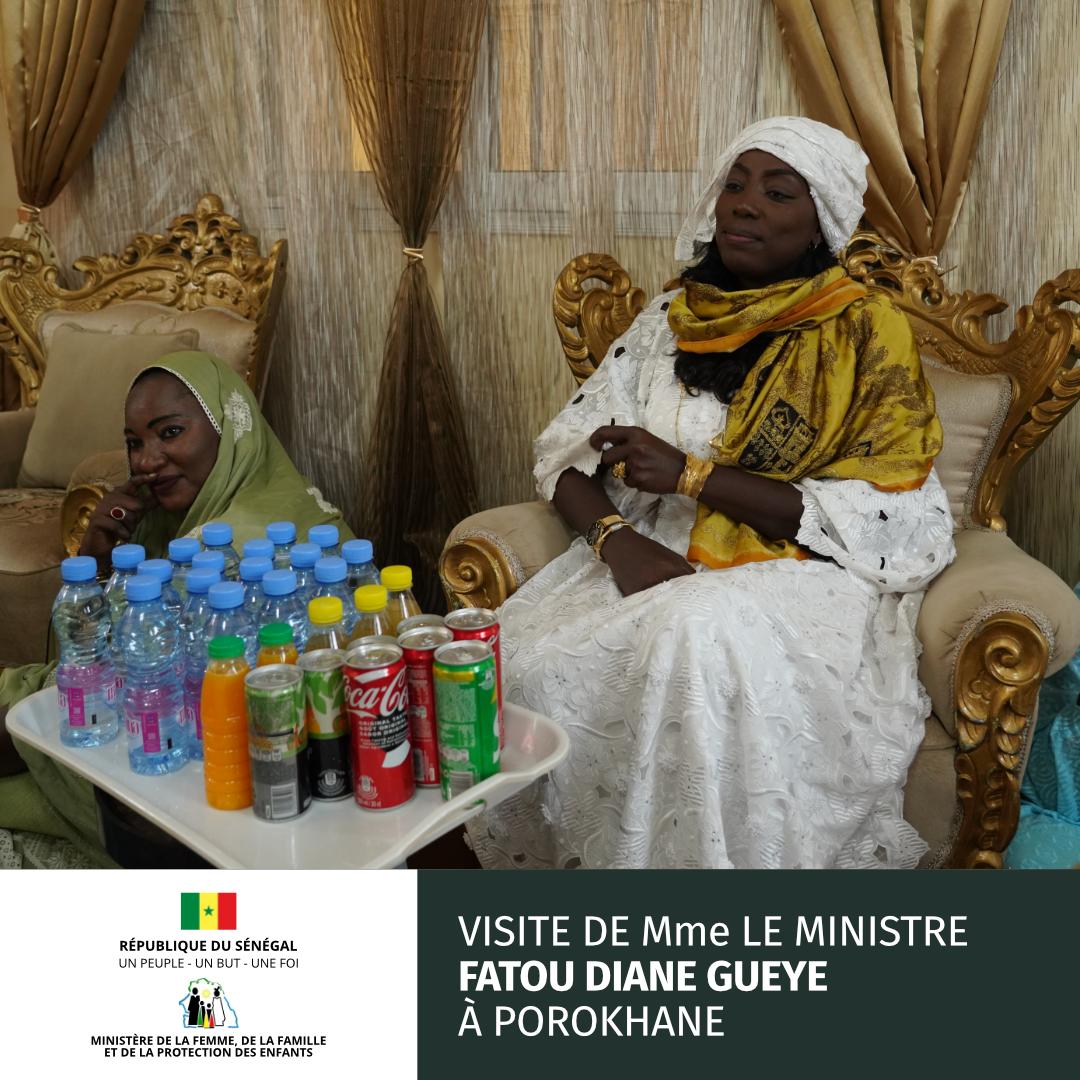 Magal de Prorokhane: Visite de Mme Fatou Diané Guèye, Ministre de la Femme au Daara Sokhna Mame Diarra Bousso (Photos) Magal de Prorokhane: Visite de Mme Fatou Diané Guèye, Ministre de la Femme au Daara Sokhna Mame Diarra Bousso (Photos)