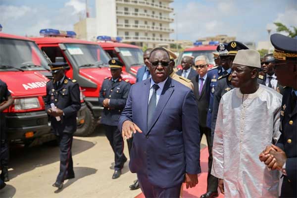 Séisme en Turquie: Macky Sall envoie de l’argent et des pompiers