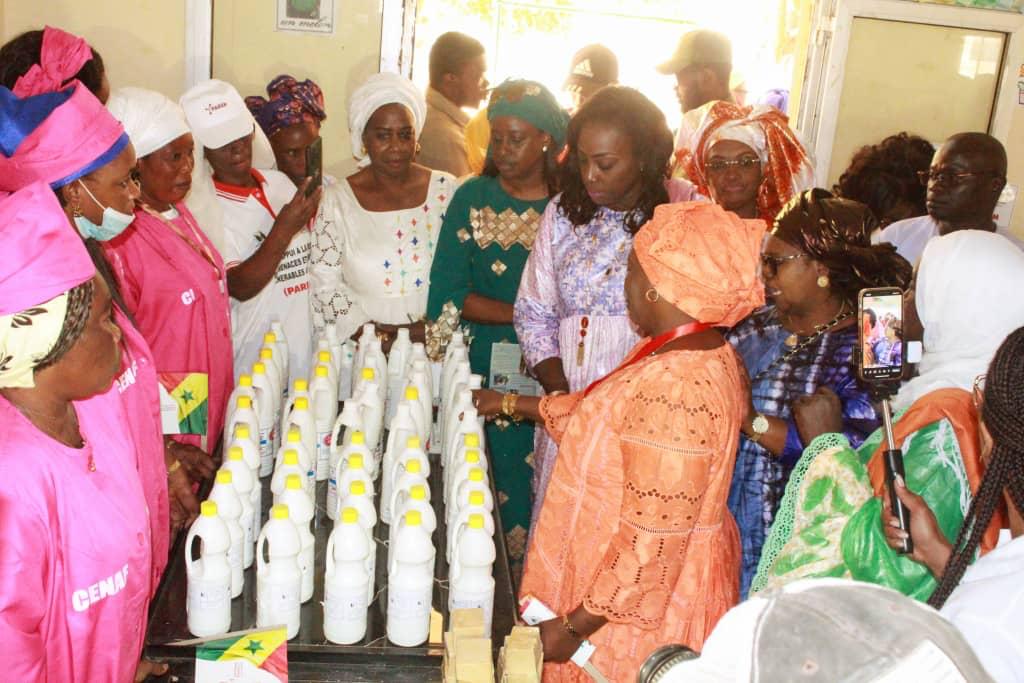 Le Ministre Fatou Diané Guèye a rencontré les femmes de la région de Thiès, ce vendredi 10 février 2023 