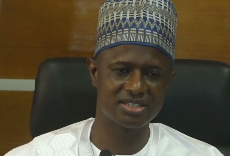 « Gatsa-Gatsa » : Antoine Diome répond à Ousmane Sonko