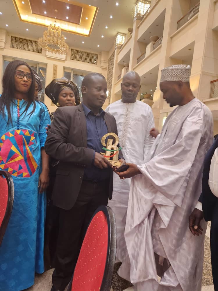 "Prix Ragnée" du meilleur plus jeune maire du Sénégal : Samba Sall, maire de Dabaly, primé, dédie son trophée à Macky Sall