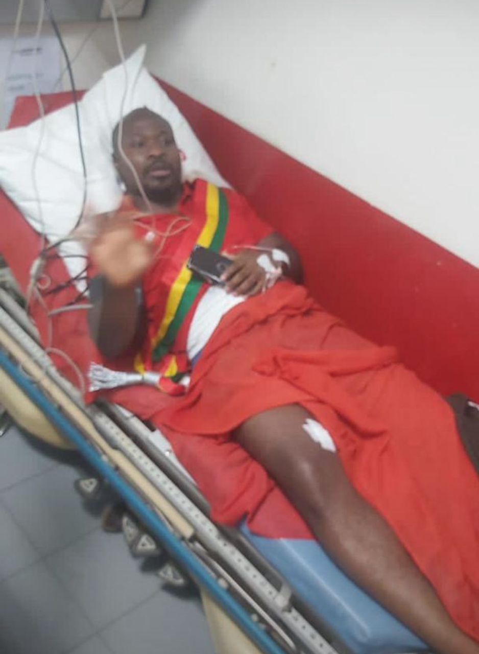 Photo : Guy Marius Sagna sur son lit d'hôpital