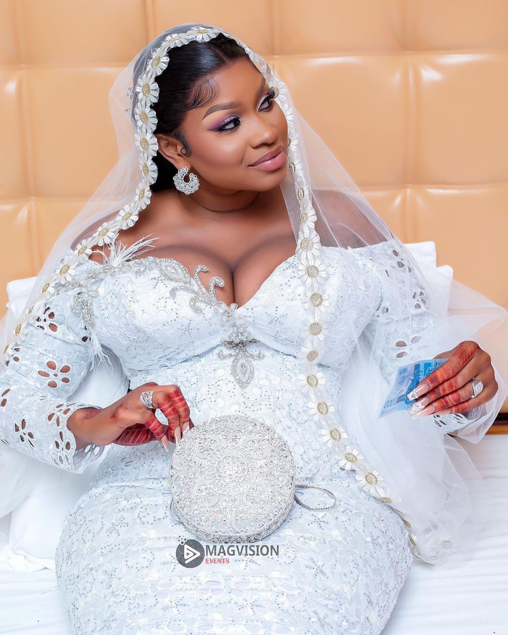 Admirez les magnifiques images du mariage de Bathie Drizzy et Zeynab de la Sen Tv (Photos)