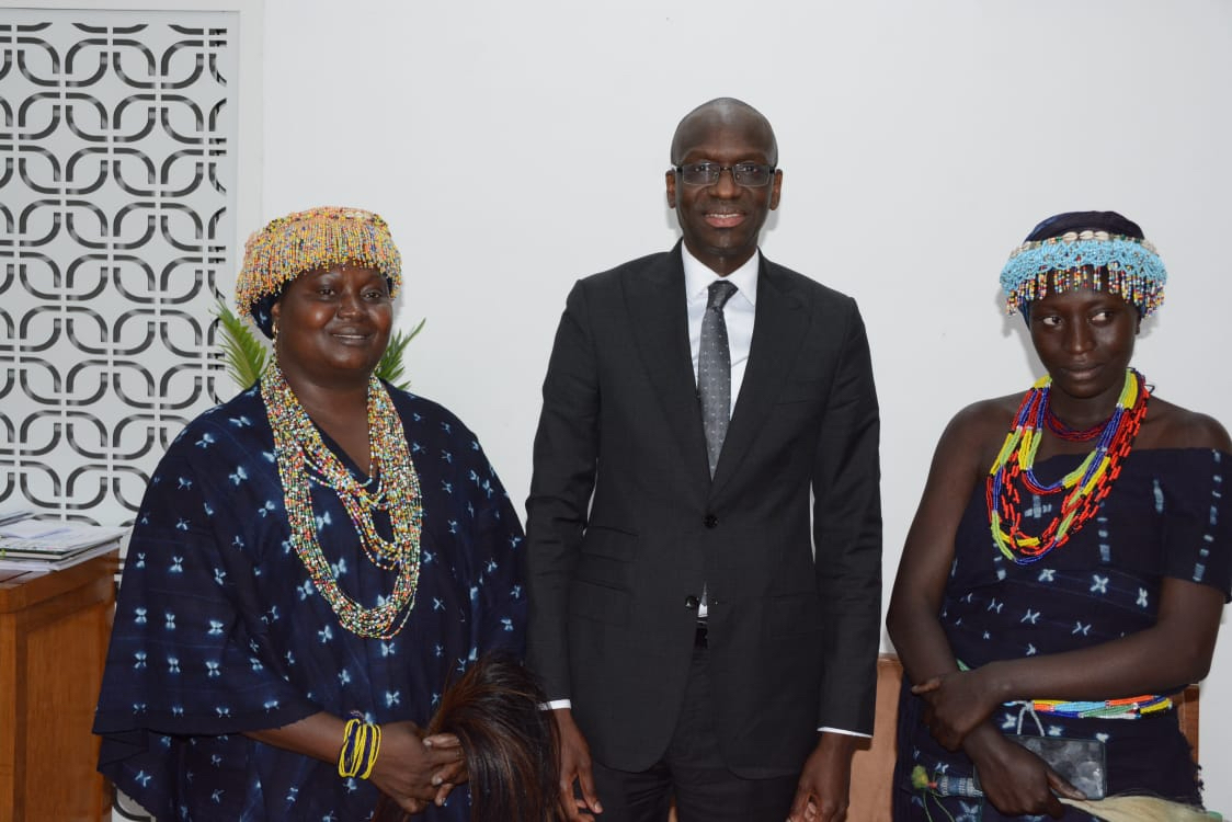 Sur instruction du président de la République, Macky Sall : Abdoulaye Dièye, DG d’AIBD SA, régularise 161 prestataires de l'ex-ADS