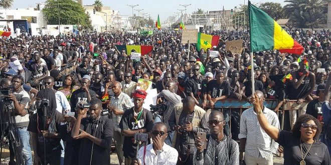 Rassemblement du F24: Une démonstration de force de l’opposition contre la 3e candidature du Président Macky Sall