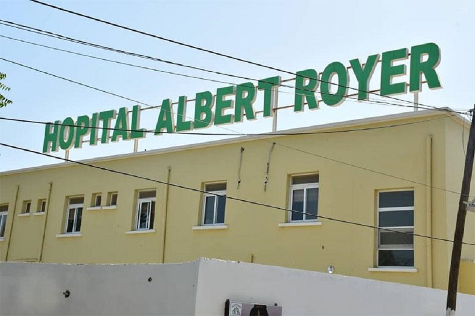 Pénurie d’eau à l’hôpital Albert Royer : Les parents des enfants malades, dans le désarroi