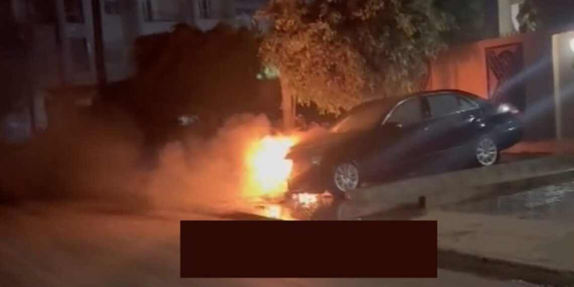 Incendies des véhicules des ministres : La COJER prône la loi du Talion