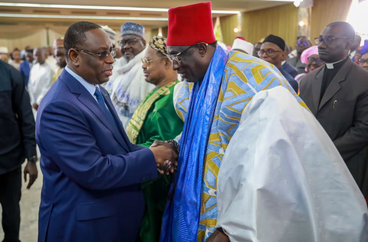 Photos/ Palais : Le président de la République, Macky Sall et les représentants des différentes entités participant au dialogue national