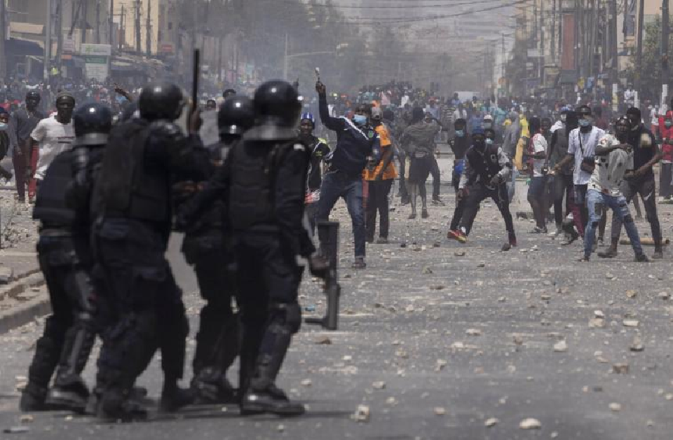 L’Onu, l’Ua, la CEDEAO, la France condamnent les violences : Le Sénégal sous surveillance internationale