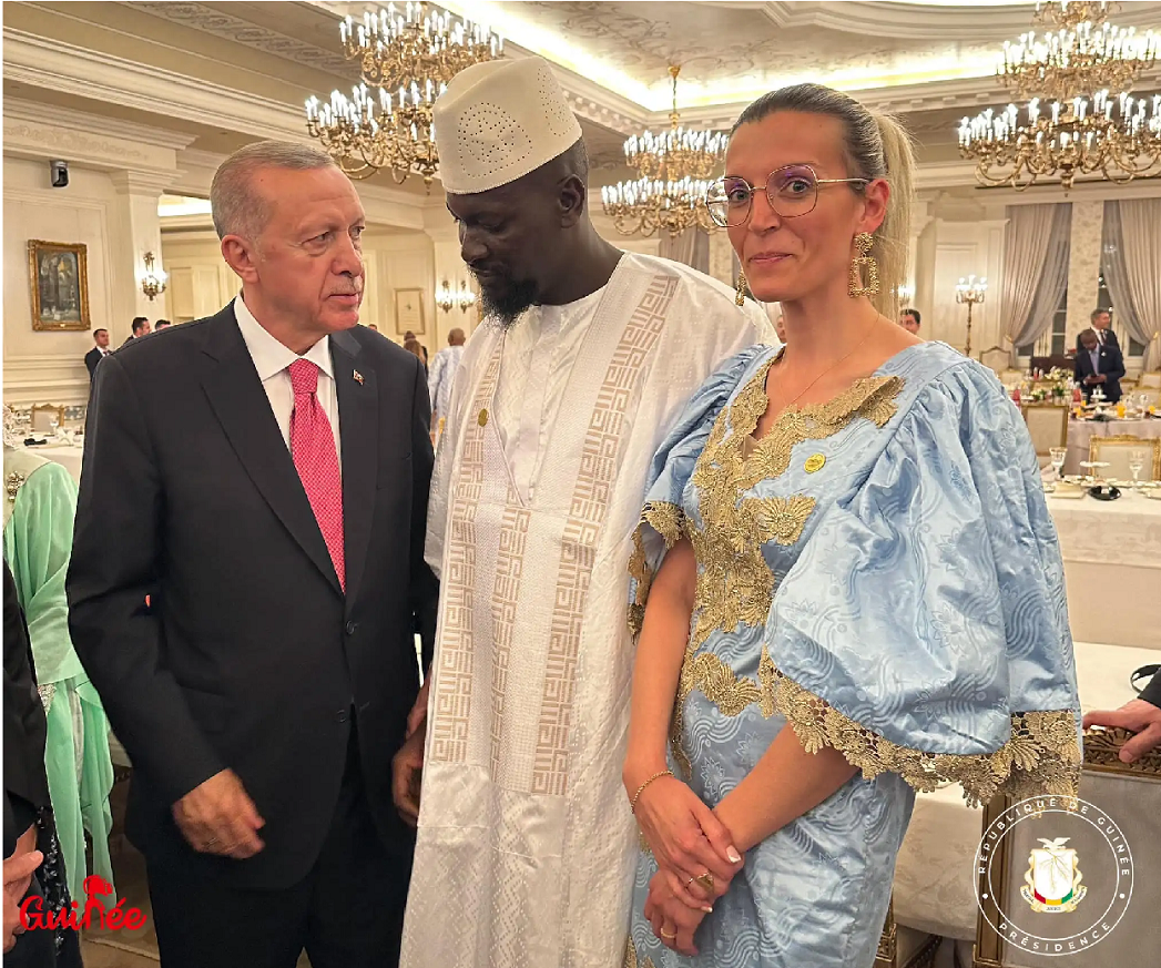 Turquie : Mamadi Doumbouya, le président guinéen, chez Erdogan, l’ami d’Alpha Condé, l’autre enjeu majeur de la visite