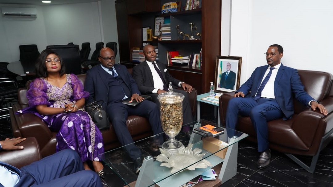 Coopération : La CDC Sénégal reçoit l'équipe dirigeante de la Caisse des Dépôts du Cameroun.