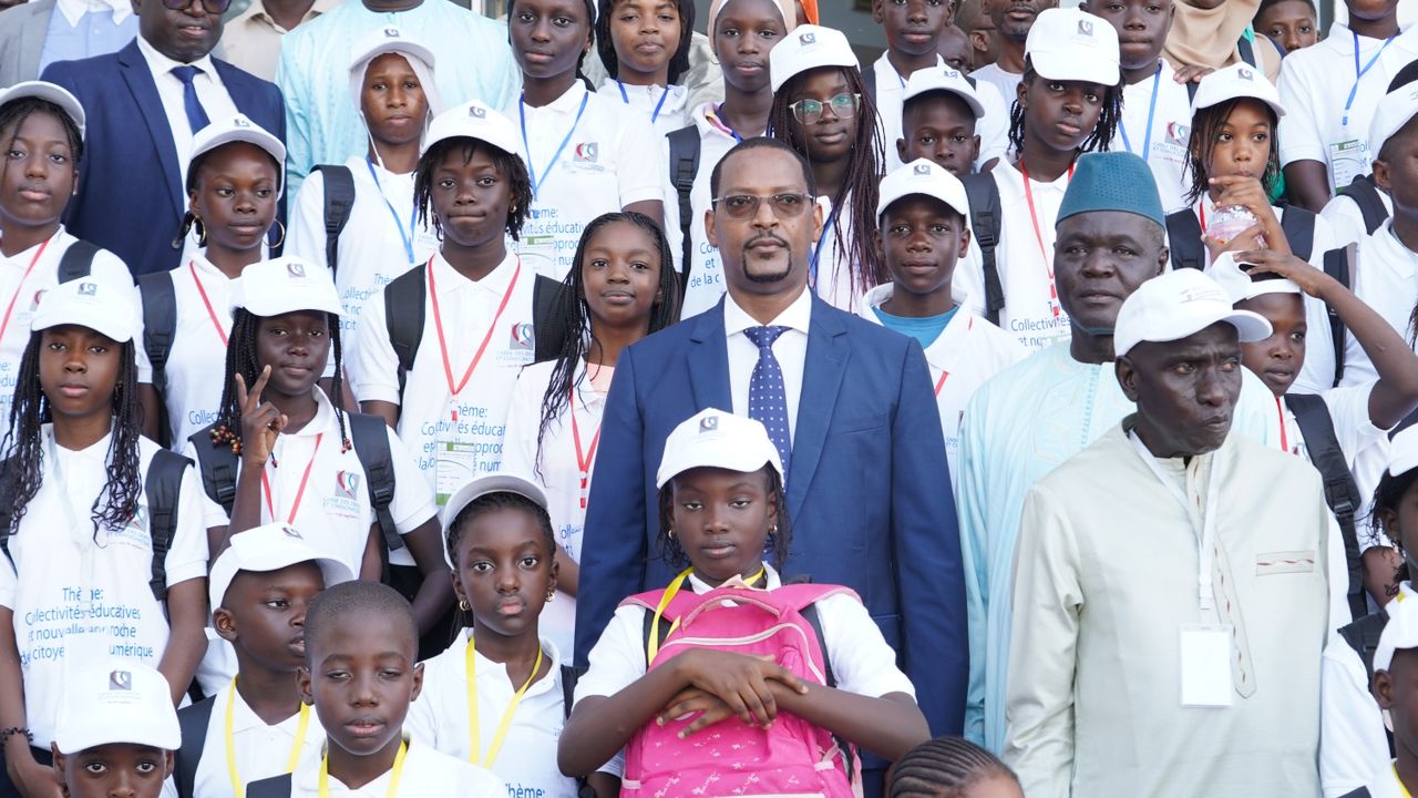 Colonie de vacances édition 2023: La CDC envoie plus de 70 enfants en Gambie, pour 15 jours (Photos) Colonie de vacances édition 2023: La CDC envoie plus de 70 enfants en Gambie, pour 15 jours (Photos)