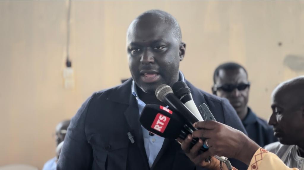 Diaobé: Abdou Karim Fofana, Ministre du Commerce invite les populations à préserver leurs  biens publics