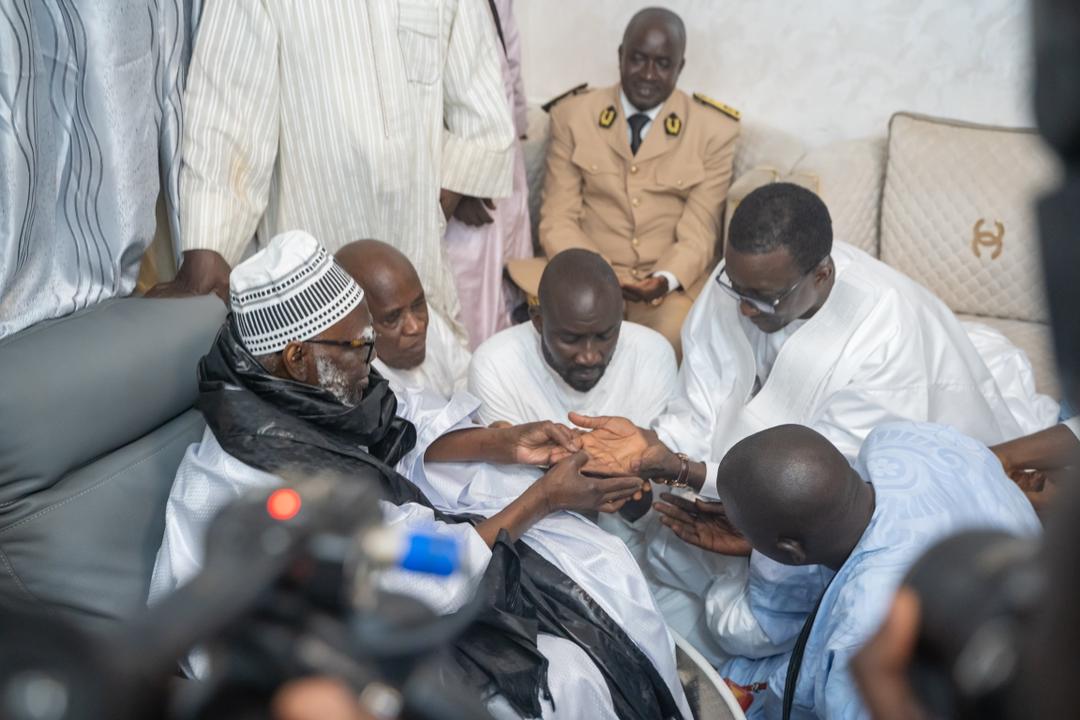 Prélude au Magal  de Touba 2023 : Retour sur la visite du Premier Ministre Amadou Ba chez les guides religieux